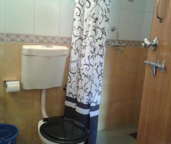 Pinto Guest House Candolim Rum bild